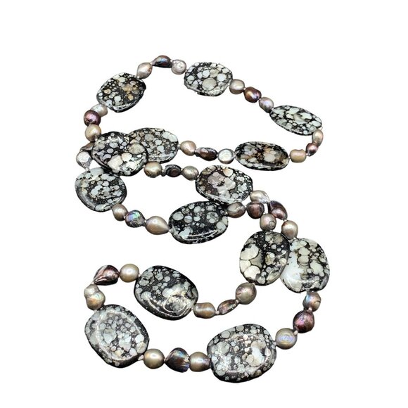 Dyed Shell and Pearls Necklace Long Statement Beaded Genuine Pearls Necklace - Picture 1 of 6